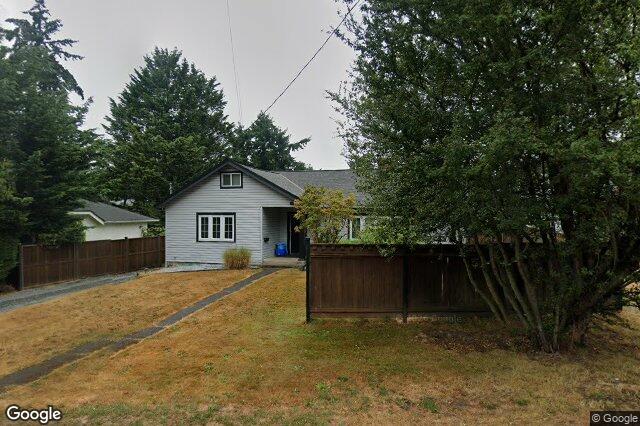 Street view of 3919 Quadra St, Saanich