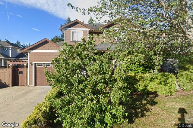 Street view of 32 Stoneridge Dr, View Royal