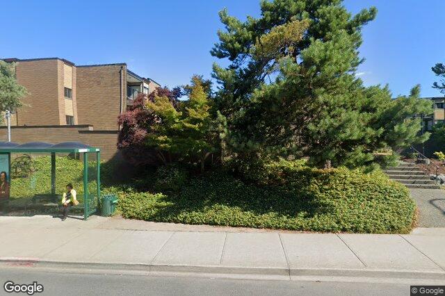 Street view of 320 – 1870 McKenzie Ave, Saanich