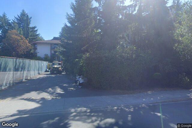 Street view of 302 – 1005 McKenzie Ave, Saanich