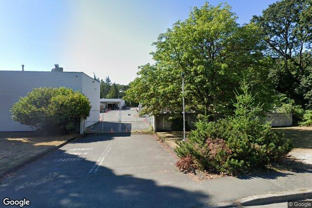 Street view of 311 – 1009 McKenzie Ave, Saanich