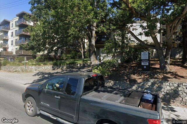 Street view of 405 – 982 McKenzie Ave, Saanich