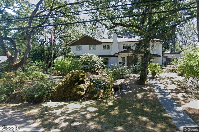 Street view of 4035 Saanich Rd, Saanich