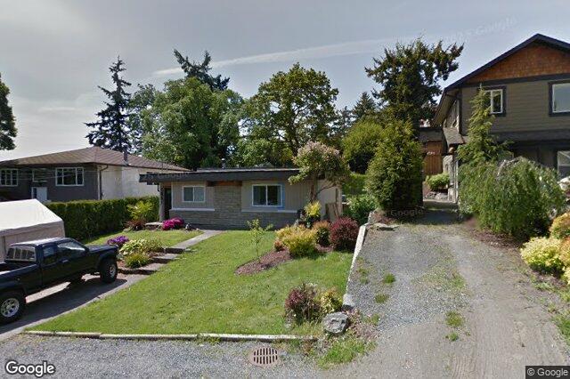 Street view of 1051 Chesterfield Rd, Saanich