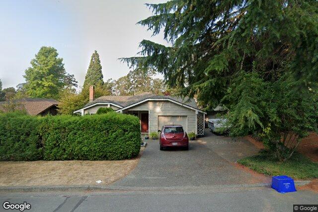 Street view of 4022 Livingstone Ave, Saanich