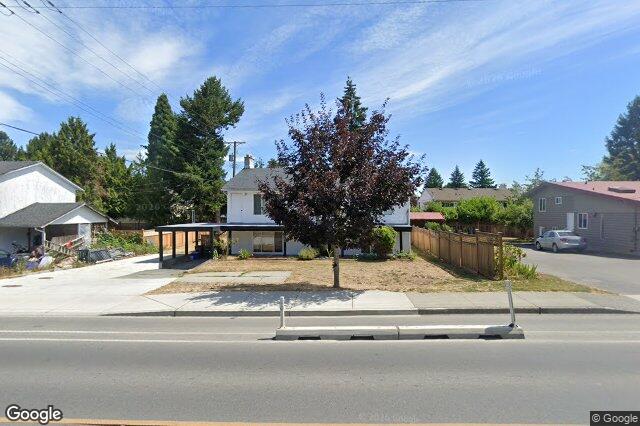 Street view of 4043 Shelbourne St, Saanich