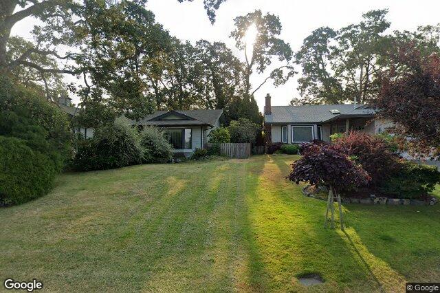 Street view of 3 – 4056 Livingstone Ave, Saanich