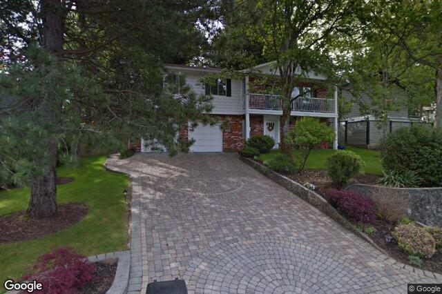 Street view of 920 Woodhall Dr, Saanich