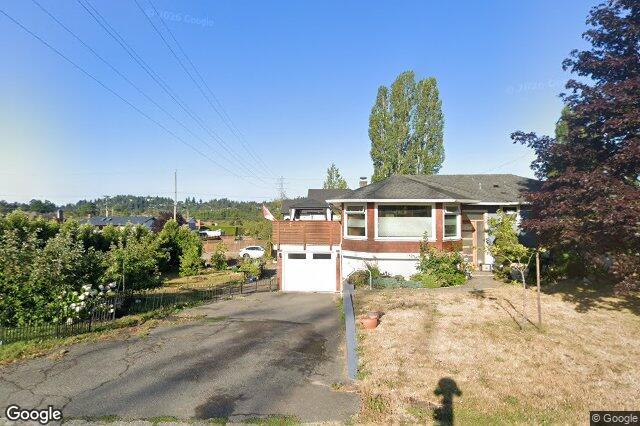 Street view of 4240 Springridge Cres, Saanich