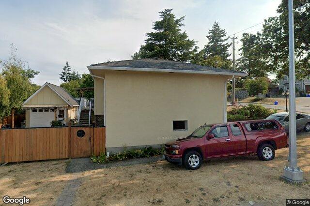 Street view of 4420 Tyndall Ave, Saanich