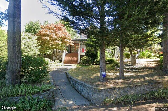Street view of 706 Lindsay St, Saanich
