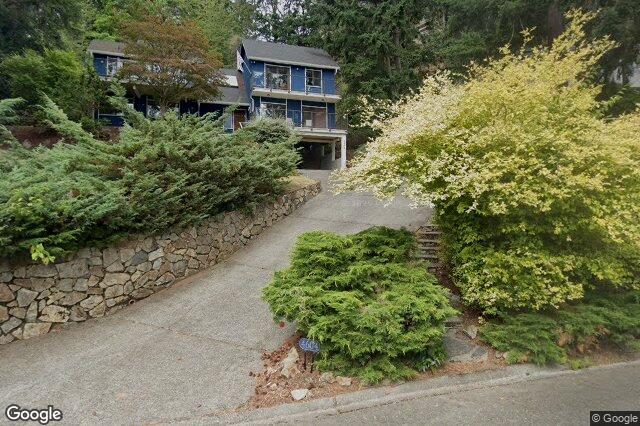Street view of 928 Cobblestone Lane, Saanich