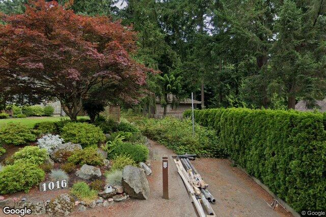 Street view of 1015 Kentwood Pl, Saanich