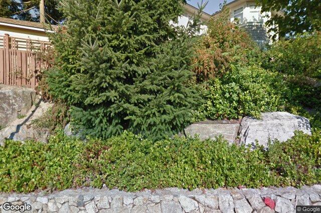Street view of 566 Caselton Pl, Saanich
