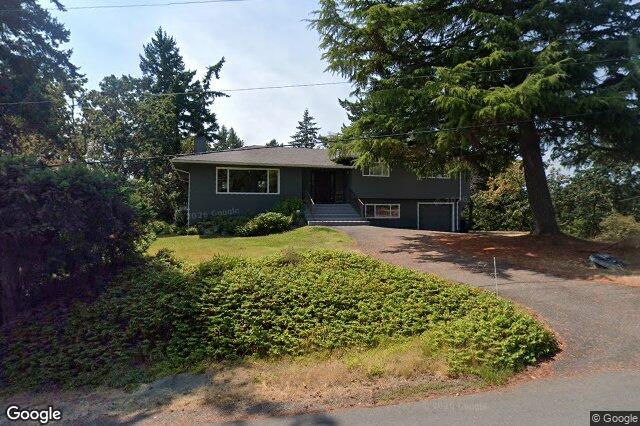 Street view of 4725 Treetop Hts, Saanich