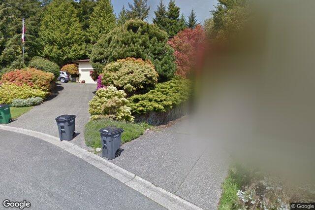 Street view of 4802 Amblewood Dr, Saanich