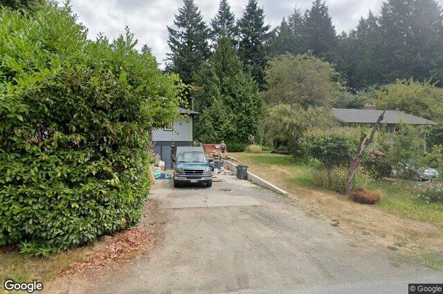 Street view of 5281 Santa Clara Ave, Saanich
