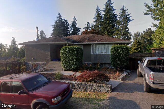 Street view of 711 Wells Rd, Saanich