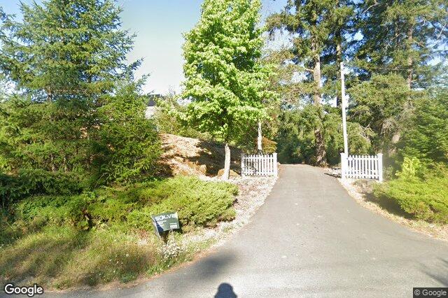 Street view of 5920 Wallace Dr, Saanich