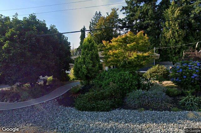 Street view of 2457 Meadowland Dr, Central Saanich