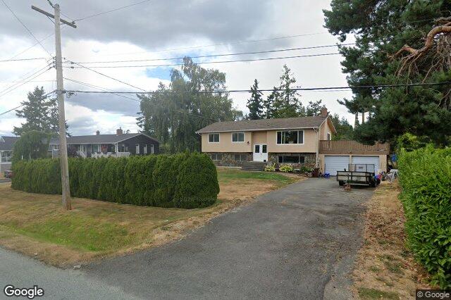 Street view of 3072 Mallard Ave, Central Saanich