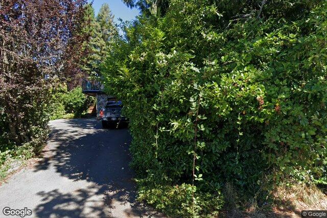 Street view of 860 Verdier Ave, Central Saanich