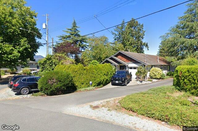 Street view of 1058 Holly Park Rd, Central Saanich