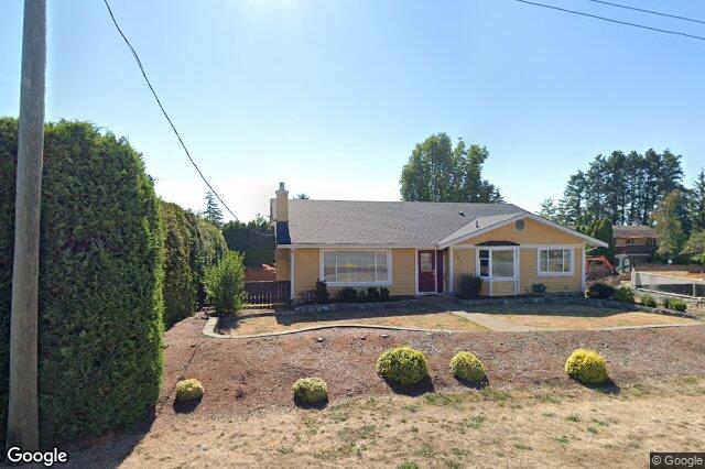 Street view of 7927 Wallace Dr, Central Saanich