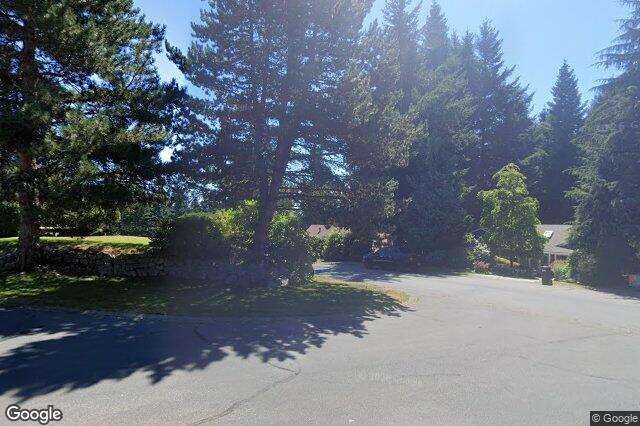 Street view of 8587 Sansum Park Dr, North Saanich