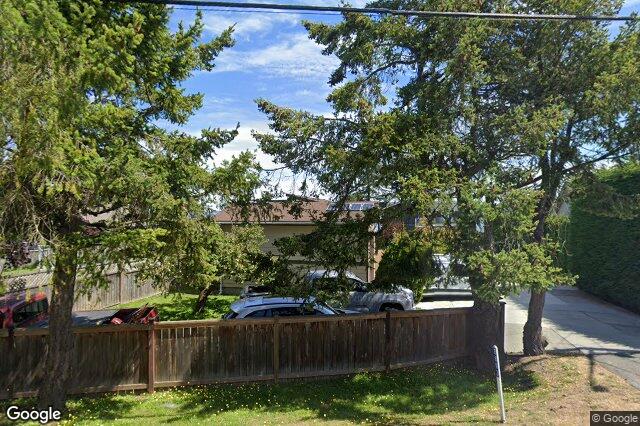 Street view of 8693 Lochside Dr, North Saanich