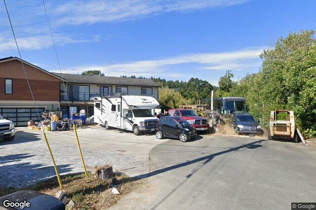 Street view of 9356 East Saanich Rd, North Saanich