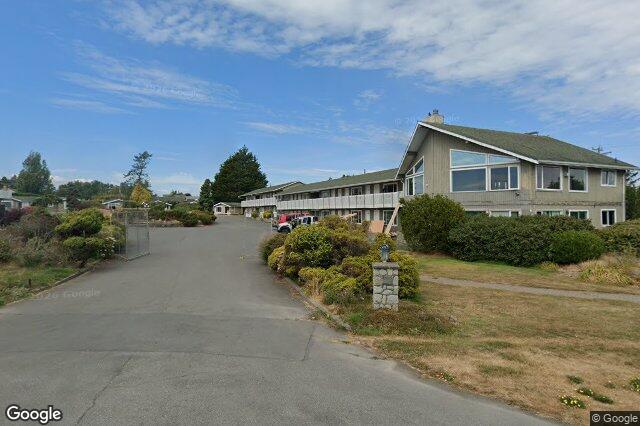 Street view of 103 – 9522 Lochside Dr, Sidney