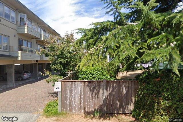 Street view of 303 – 2520 Oakville Ave, Sidney