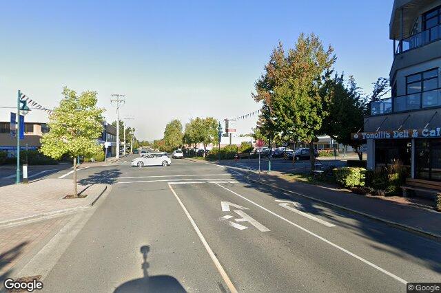 Street view of PH403 – 2409 Bevan Ave, Sidney