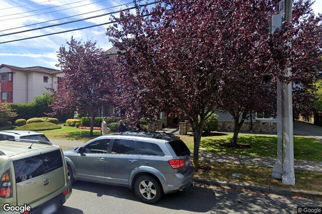 Street view of 201 – 9942 Third St, Sidney