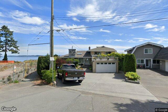 Street view of 2543 Shoreacres Rd, Sidney