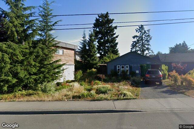 Street view of 5 – 2235 Harbour Rd, Sidney