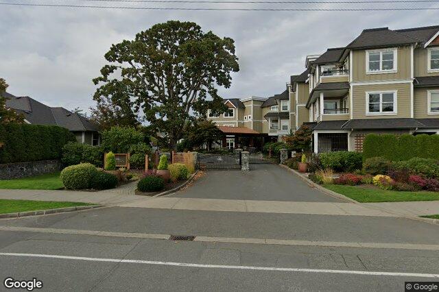 Street view of 106 – 10520 McDonald Park Rd, Sidney