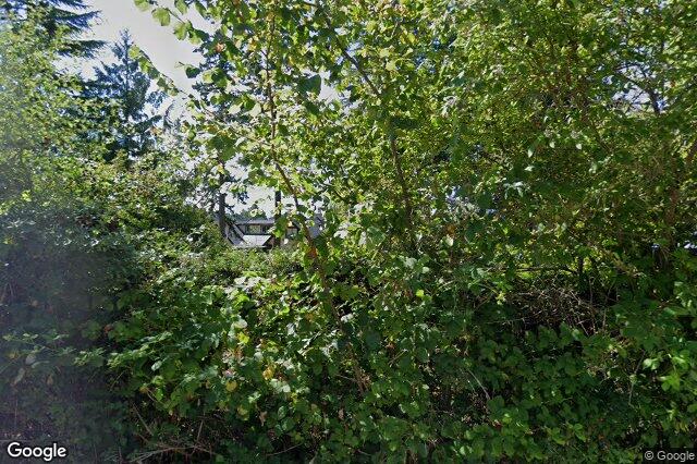 Street view of 605 Towner Park Rd, North Saanich