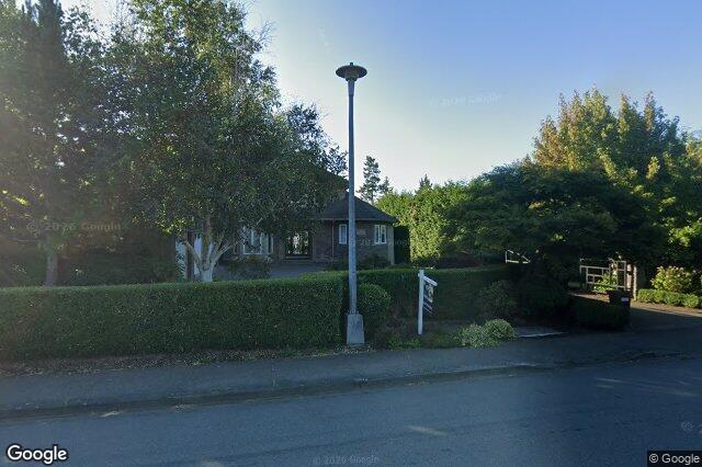 Street view of 1867 Marina Way, North Saanich