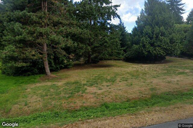 Street view of 11074 Larkspur Lane, North Saanich
