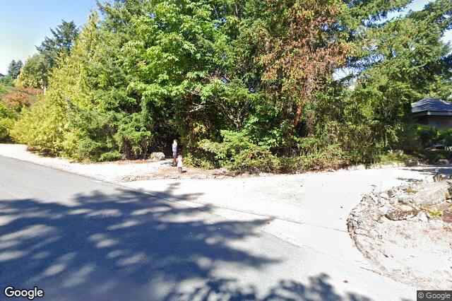 Street view of 11406 Sycamore Dr, North Saanich