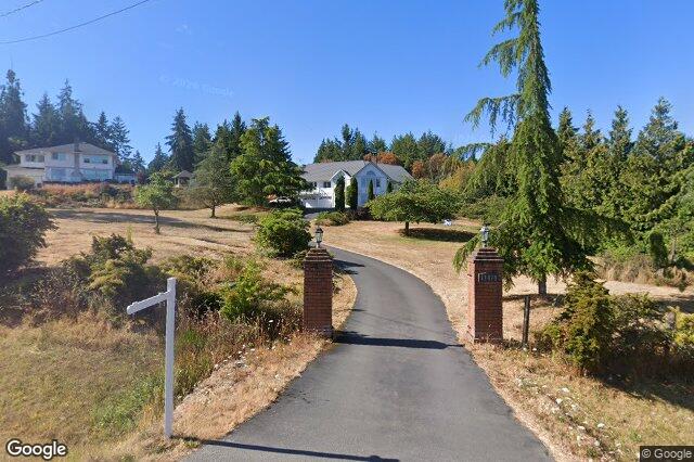 Street view of 11474 Sumac Dr, North Saanich