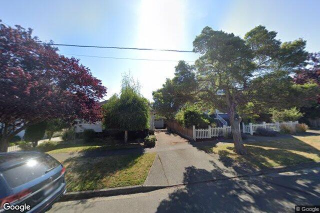 Street view of 127 Wellington Ave, Victoria
