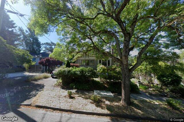 Street view of 1315 Bond St, Victoria