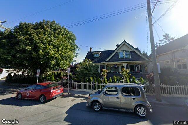 Street view of 606 Niagara St, Victoria