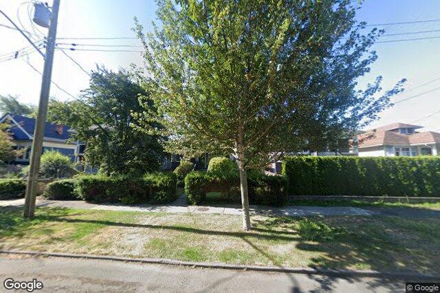 Street view of 1163 Chapman St, Victoria