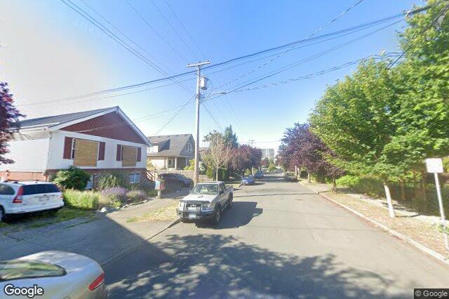 Street view of 132 Clarence St, Victoria
