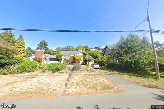 Street view of 367 Foul Bay Rd, Victoria
