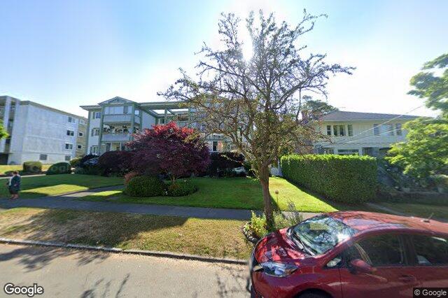Street view of 405 – 415 Linden Ave, Victoria